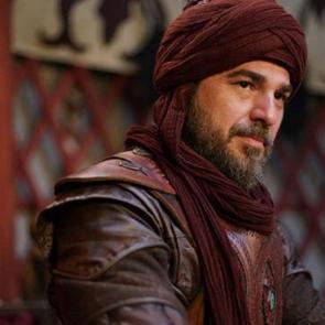 TRT dizisine efsane transfer: Diriliş Ertuğrul'un devi geliyor!