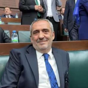 AK Parti Grup Toplantısı'na katılan Yavuz Bing&ouml;l: Siyasetten kopamıyorum