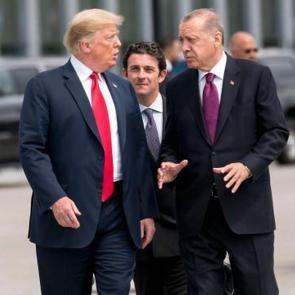 Cumhurbaşkanı Erdoğan, ABD Başkanı Trump ile g&ouml;r&uuml;şt&uuml;