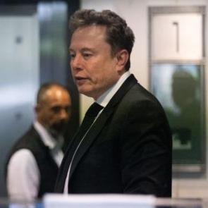 Elon Musk'a b&uuml;y&uuml;k şok! D&uuml;nyanın izlediği 'İhanet' davasını kaybetti