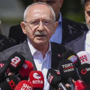 Kılı&ccedil;daroğlu hızlı başladı! Peş peşe hamleler! &Ouml;zg&uuml;r &Ouml;zel ve ekibini zor g&uuml;nler bekliyor
