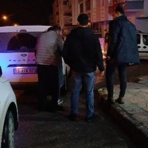 &Ccedil;orum'da 'dur' ihtarına uymayan s&uuml;r&uuml;c&uuml;ye 640 bin TL ceza