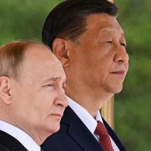 Putin bug&uuml;n &Ccedil;in'e gidiyor! Xi ile g&ouml;r&uuml;şecek