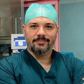 Samsun'da 37 yaşındaki beyin cerrahı &ouml;ld&uuml;! İğne detayı dikkat &ccedil;ekti 