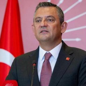Son Dakika: Mutlak Butlan kararı sonrası &Ouml;zg&uuml;r &Ouml;zel'den yeni a&ccedil;ıklama!