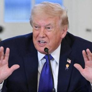 Trump 10 milyar dolarlık davadan geri &ccedil;ekildi