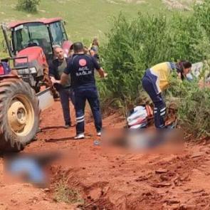 Afyonkarahisar'da korkun&ccedil; kaza: Baba ve 7 yaşındaki oğlu &ouml;ld&uuml;