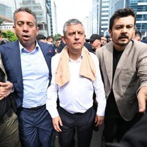 Ali Mahir Başarır'dan geri adım! &Ouml;z&uuml;r diledi