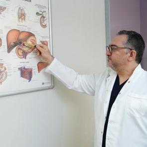 Detoks akımına kapılmayın! Bilin&ccedil;siz detoks şifa değil, hastalık dağıtıyor
