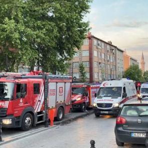 Fatih'te otel yangını! Acı haber geldi