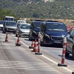 İl&ccedil;eye 150 bin ara&ccedil; giriş yaptı, 500 bin kişi geldi! Rekor seviye