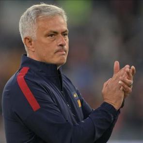 Jose Mourinho resmen veda etti!