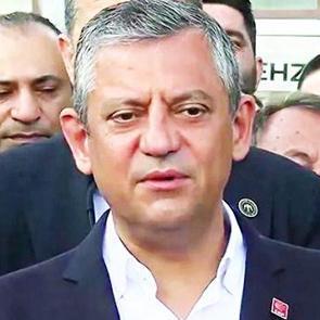 &Ouml;zg&uuml;r &Ouml;zel'den yeni parti kuracakları iddialarına cevap