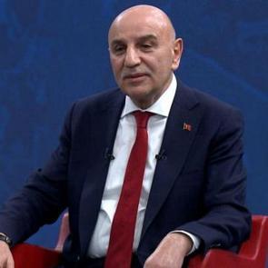 Turgut Altınok'tan belediyeye &ccedil;ağrı: Bu yanlıştan acilen d&ouml;n&uuml;lmeli
