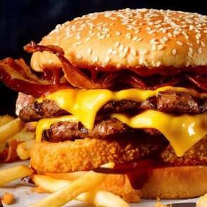 T&uuml;rkiye'de faaliyet g&ouml;steriyordu: ABD'li burger devinin ortağı battı! Şubelerini kapatıyor
