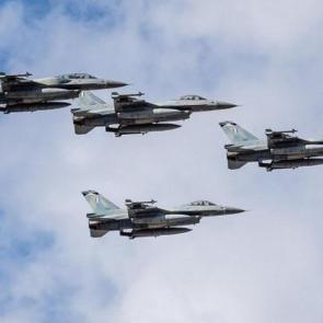 Yunanistan'dan Ankara'daki zirve &ouml;ncesi kriz &ccedil;ıkarma girişimi