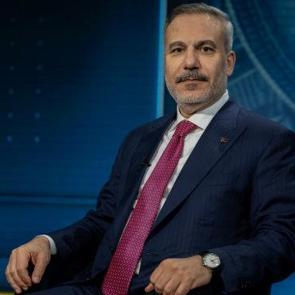 Bakan Fidan G&uuml;ney Kore'den seslendi: &Ccedil;&ouml;z&uuml;m i&ccedil;in yardıma hazırız