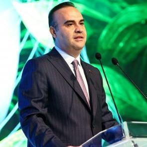 Bakan Kacır: Yeşil d&ouml;n&uuml;ş&uuml;m sanayide rekabeti g&uuml;&ccedil;lendirecek