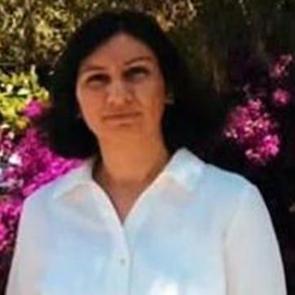 K&ouml;yde s&uuml;rpriz değişim: Muhtarlık koltuğu kocasından karısına ge&ccedil;ti