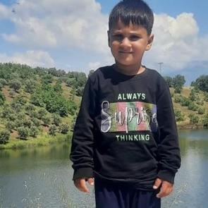 Mahalle seferber olmuştu&hellip; 4 yaşındaki kayıp &ccedil;ocuktan acı haber!