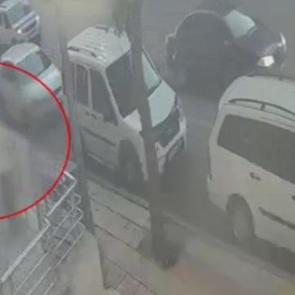 Siirt'te 21 aylık bebek balkondan d&uuml;şt&uuml;! O anlar kamerada