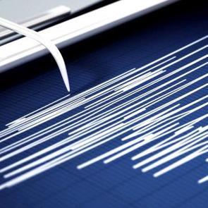 Adana'da 3,9 b&uuml;y&uuml;kl&uuml;ğ&uuml;nde deprem meydana geldi