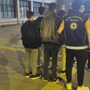 Afyonkarahisar'da yakalandılar: &Uuml;lkelerine g&ouml;nderilecekler