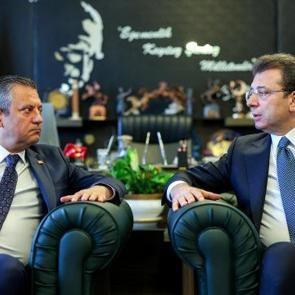 CHP'den son dakika &Ouml;zg&uuml;r &Ouml;zel ve İmamoğlu a&ccedil;ıklaması! Bomba ihra&ccedil; iddiası