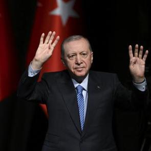 Cumhurbaşkanı Erdoğan: 3 milyon kan torbası Silivri'de kurulacak fabrikada &uuml;retilecek
