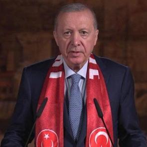 Cumhurbaşkanı Erdoğan'dan A Milli Takım'a destek mesajı