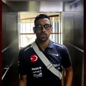 İrfan Can Kahveci'nin g&ouml;z&uuml;nden A Mill&icirc; Takım: Neşeli anlar sosyal medyada g&uuml;ndem oldu