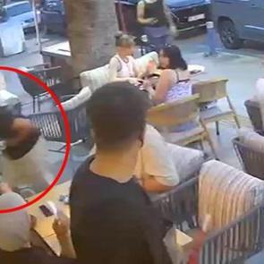 Kanlar i&ccedil;inde kafeye koşmuş: 15 yaşındaki Erdem'in son anları ortaya &ccedil;ıktı