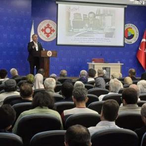 Mahmut Bıyıklı, Usta Şair Necip Fazıl&rsquo;ı anlattı: M&uuml;cadelesinde gen&ccedil;liği merkeze aldı