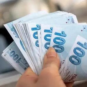 MEB'ten bir ilk: &Ouml;ğrencilere &uuml;cretsiz verecek! B&uuml;y&uuml;k m&uuml;jde...