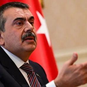 Son Dakika... Milli Eğitim Bakanı Yusuf Tekin a&ccedil;ıkladı: Cuma g&uuml;n&uuml; okullar tatil edildi