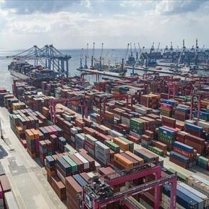 E-ihracatta stratejik d&ouml;n&uuml;ş&uuml;m: S&uuml;rpriz &uuml;r&uuml;n hazır giyimi 26'ya katladı