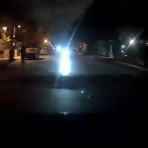 Maltepe'de ters y&ouml;nden gelen dehşet kamerada: Motokurye ağır yaralı