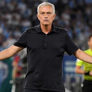 Real Madrid, Jose Mourinho'yu resmen a&ccedil;ıkladı