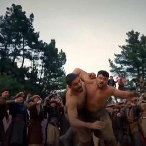 Taha Akg&uuml;l ve Rıza Kayaalp "Mehmed: Fetihler Sultanı" dizisinde rol aldı