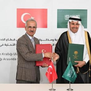 T&uuml;rkiye'nin tarihi imzası İsrail basında: "Erdoğan'ın yeni Osmanlı ticaret imparatorluğu"