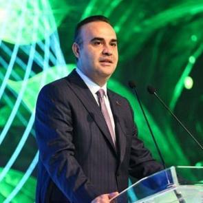 Bakan Kacır: &Ouml;ğrenciler uluslararası olimpiyatlarda madalyalarla d&ouml;nd&uuml;!