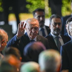 AK Parti'ye 2 isim daha katılıyor! Tarih verildi, yeni belediye başkanları da yolda...