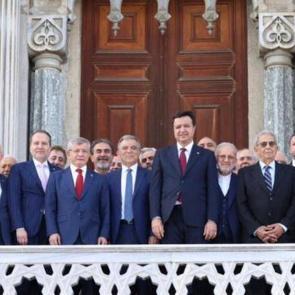 Fotoğraf g&uuml;ndem oldu Mahmut Arıkan ve Fatih Erbakan'dan ittifak ve Abdullah G&uuml;l a&ccedil;ıklaması