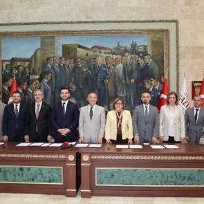 Gaziantep'ten gen&ccedil;lere teknoloji hamlesi! 5 proje birden