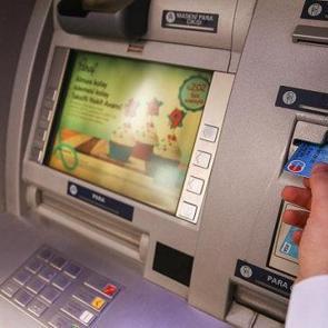 Beklenmedik karar: Dev banka T&uuml;rkiye'deki ATM'lerini kapatıyor