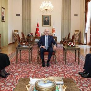 TBMM Başkanı Kurtulmuş, DEM Parti İmralı heyetini kabul etti