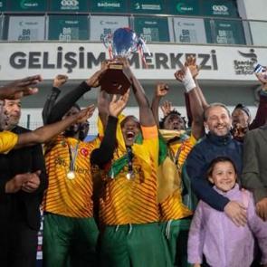 Nefes kesen son! Uluslararası İstanbul Cup'ta şampiyon belli oldu