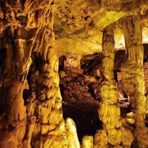 18 derecelik doğal serinlik: Ballıca Mağarası yoğun ilgi g&ouml;r&uuml;yor