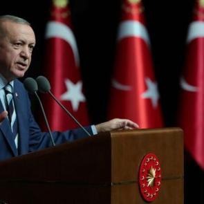 Cumhurbaşkanı Erdoğan'dan şehit ailesine başsağlığı mesajı