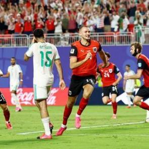 D&uuml;nya Kupası'nda rulet gibi ma&ccedil;! 90+3'te eleniyorlardı 90+6'da hayata d&ouml;nd&uuml;ler